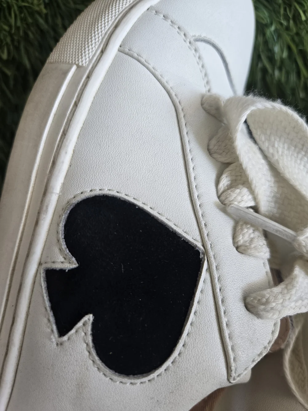 kate spade White Leather Sneakers with Black Heart Accents